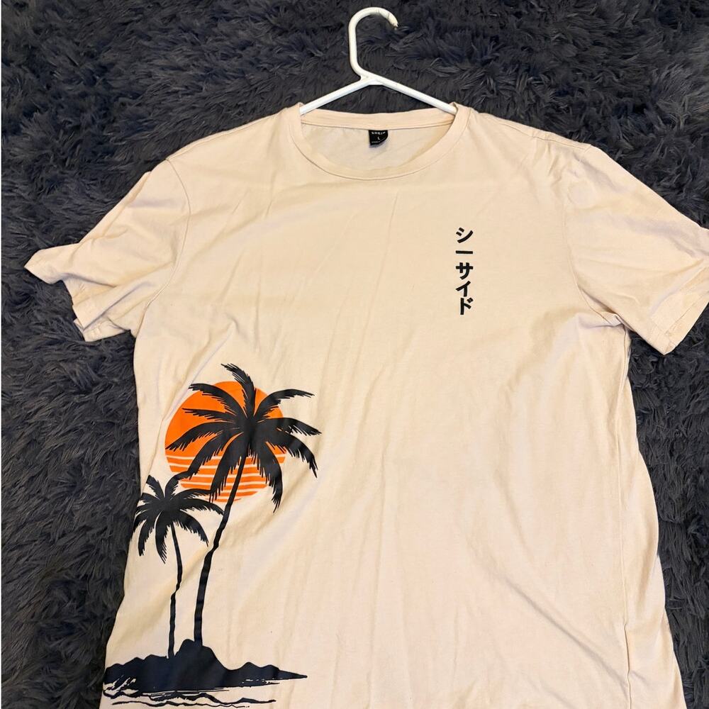 Palm Trees Graphic Print T-Shirt, Size L